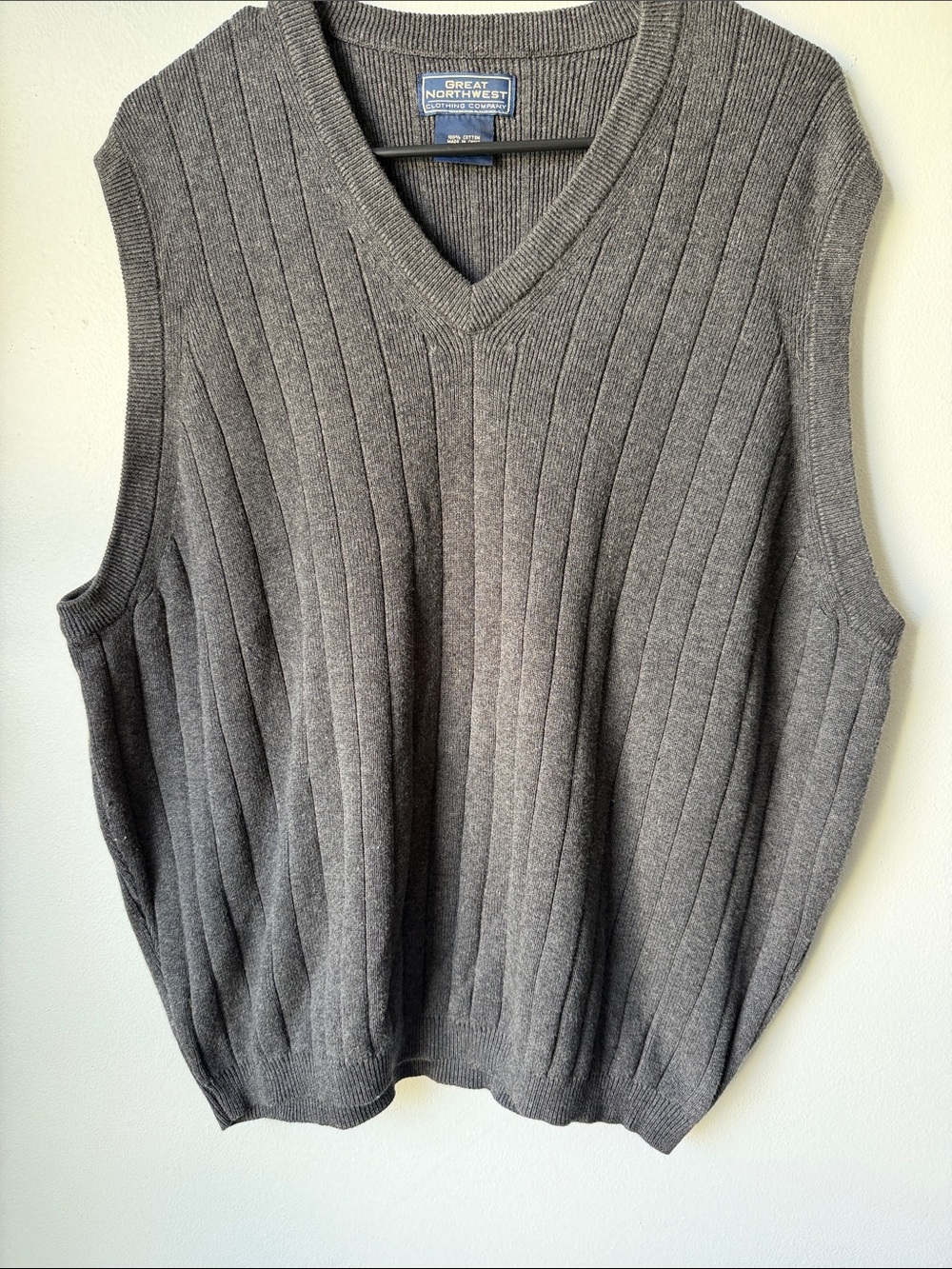 Great Northwest Clothing Company Men's Charcoal Ribbed V-Neck Sweater Vest